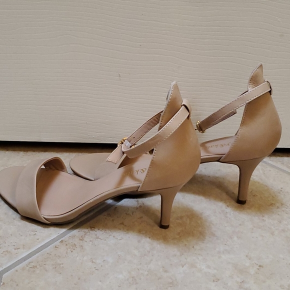 Nude Heel Sandals - Picture 4 of 5